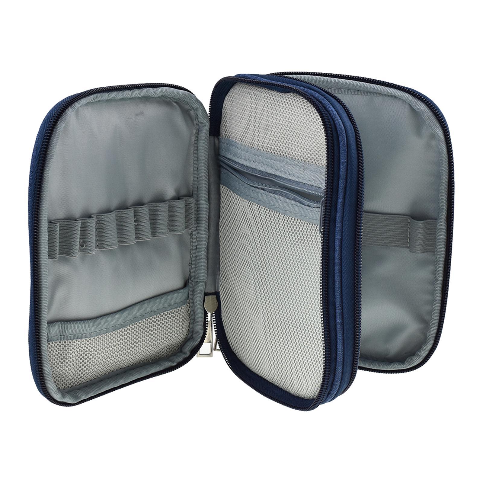 Travel Accessories Organizer Bag - ブルーの携帯用旅行用かぎ針収納バッグ。かぎ針ケース、空の収納ケース。かぎ針を収納できる仕切り付きで、手芸用品の整理に最適。