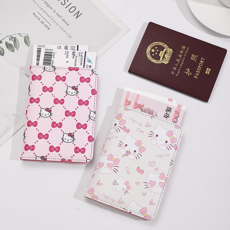 Travel Accessories India - ハローキティ 女性用パスポートカバー PUレザー 多機能クレジットカード財布 パスポートホルダー 飛行機チケットオーガナイザーケース