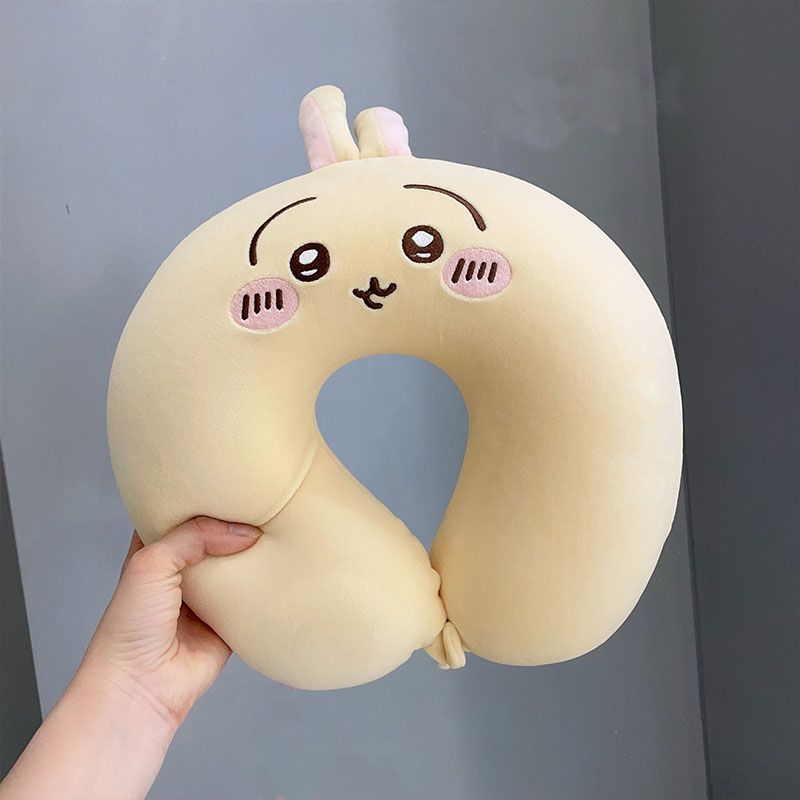 旅行用ネックピロー チイカワ ウサギ ハチワレ ぬいぐるみ  - Travel Accessories Ideas のレビューと価格